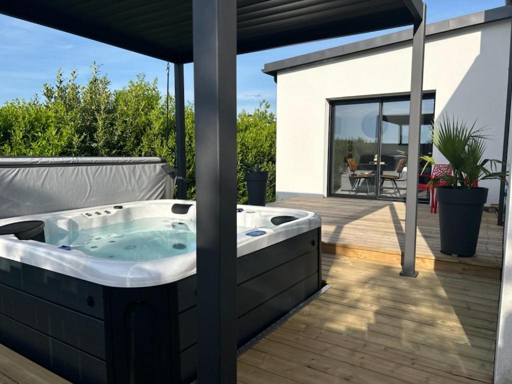 Studio&Spa La Discrète Saint-Évarzec Extérieur photo
