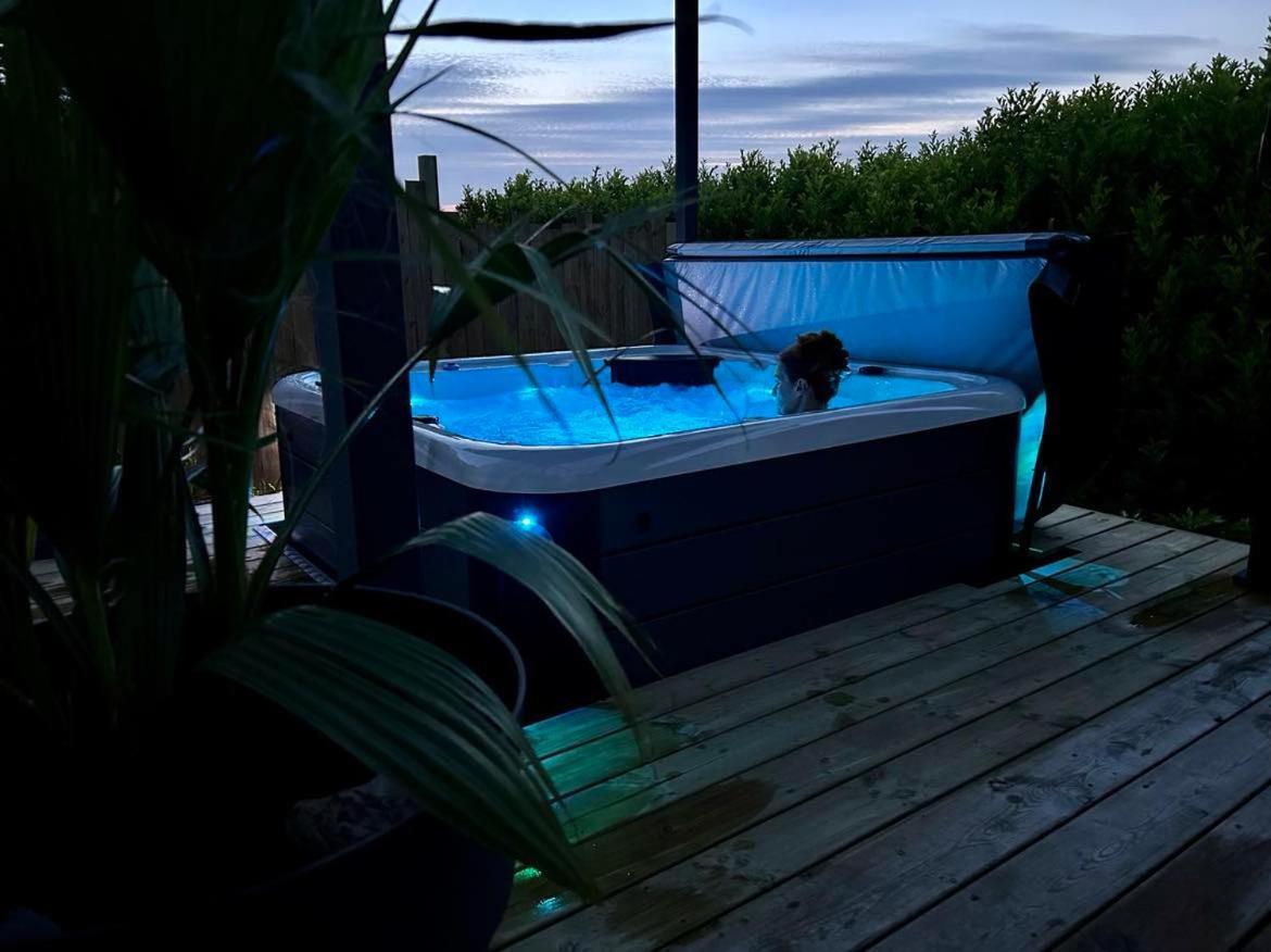 Studio&Spa La Discrète Saint-Évarzec Extérieur photo